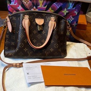 Louis Vuitton PM Rivoli NV
